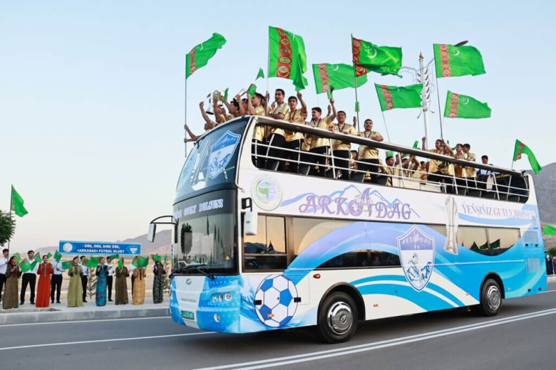 Туркменистан в 2025 году: газовые проекты, семейная власть и истории простых людей