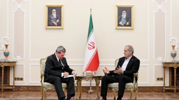 Туркменистан в 2025 году: газовые проекты, семейная власть и истории простых людей